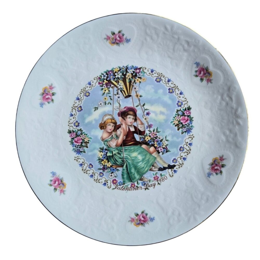 My Valentine 1980 Royal Doulton Courting Couple Plate Victorian Floral Vintage